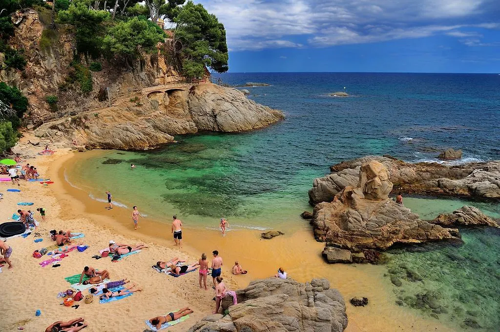 Sun Tower Beach Apartment Platja d'Aro 0*,  İspanya